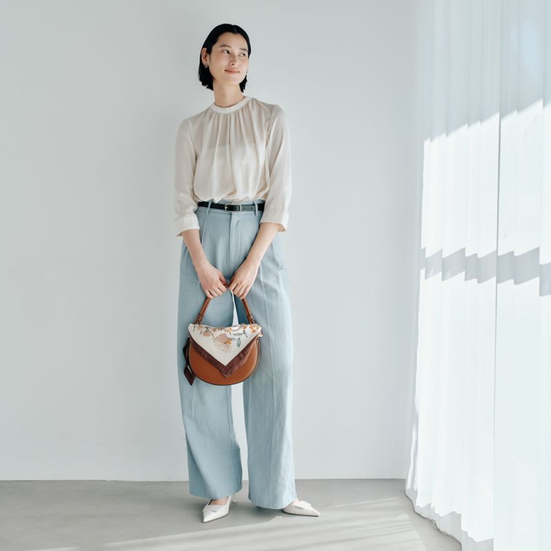 ボタニカルスカーフ