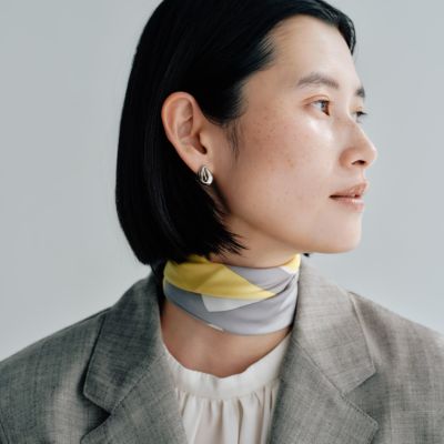 幾何柄スカーフ