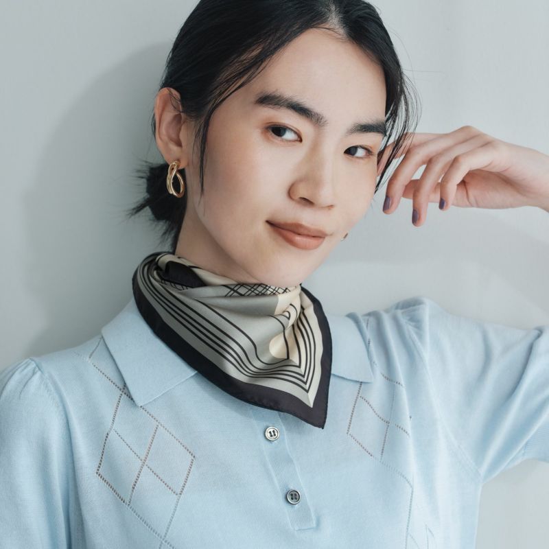  幾何柄4ブロックスカーフ