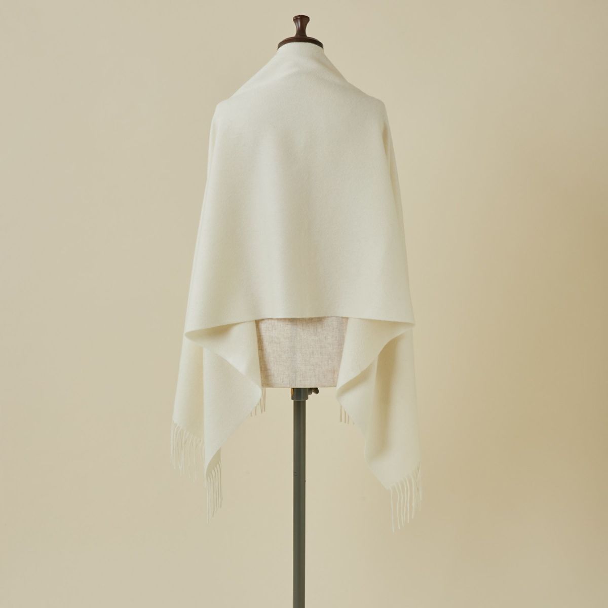 【無染色】カシミヤ100%無地ストール＜ホワイト＞