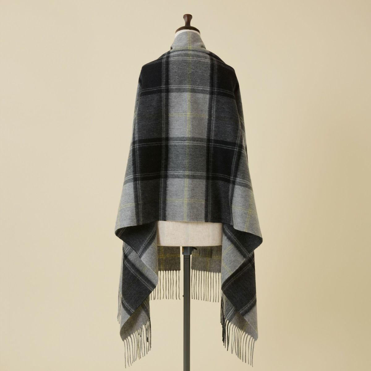 カシミヤ100%大判チェックストール＜グレー＞