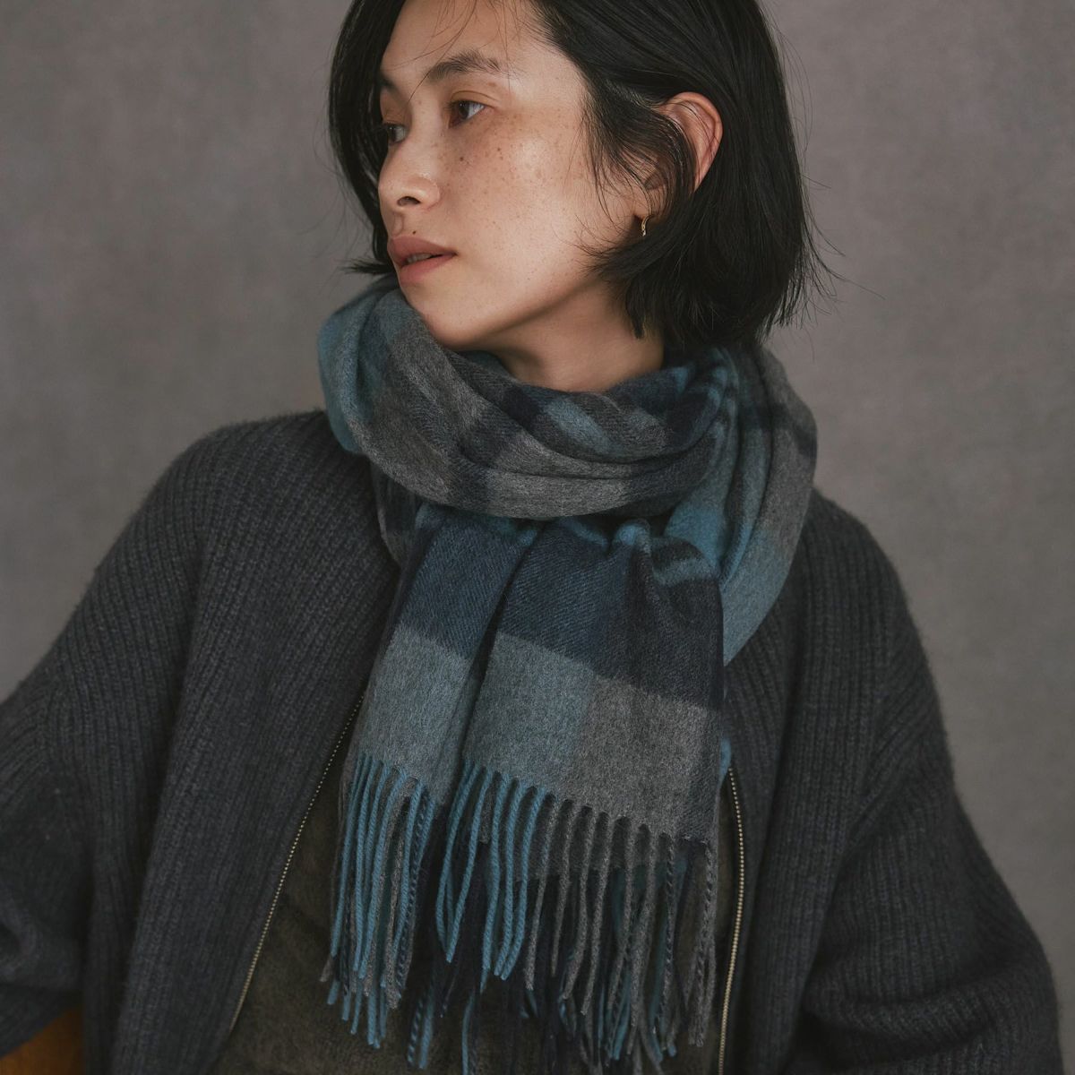 カシミヤ100%大判チェックストール