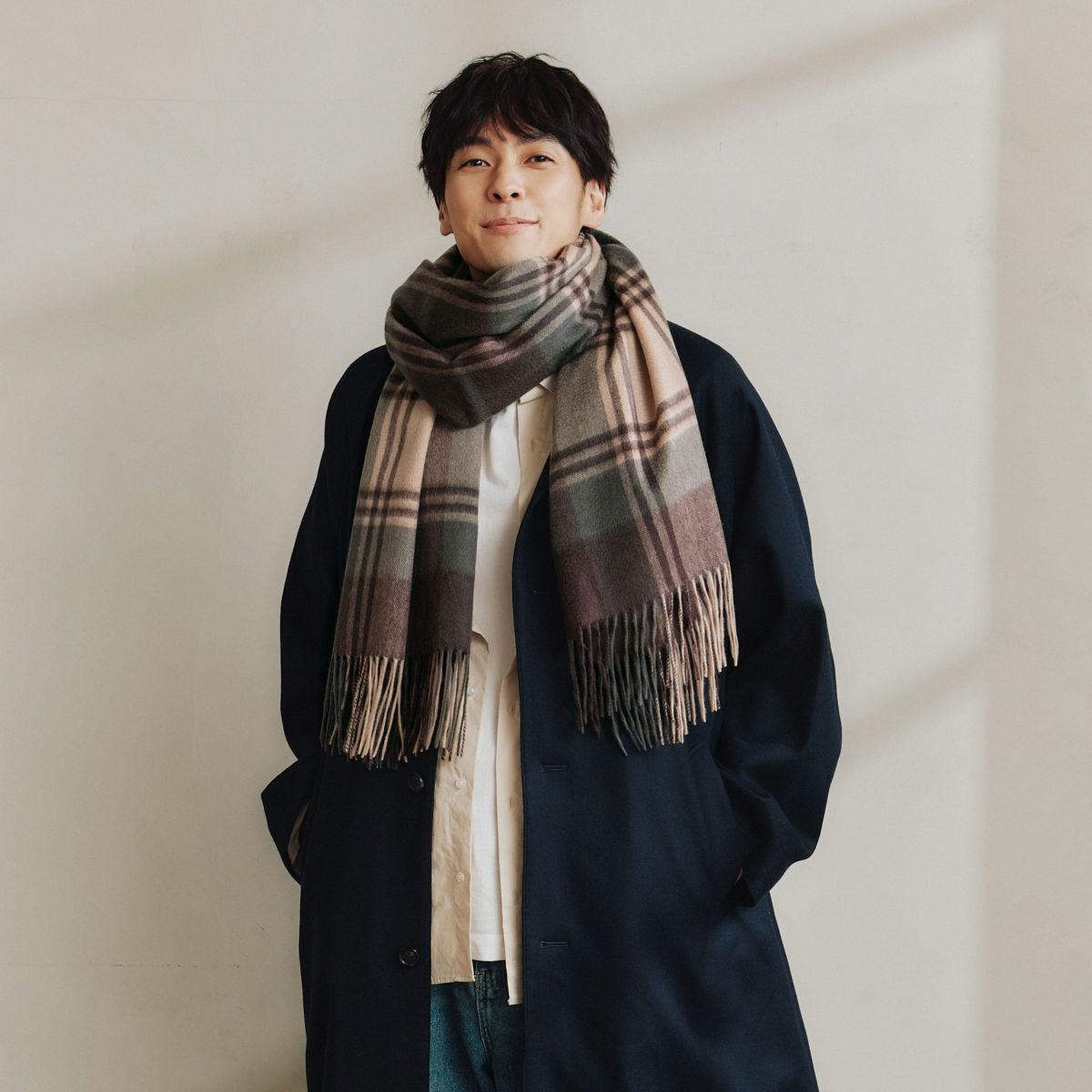 カシミヤ100%大判チェックストール＜カーキ＞