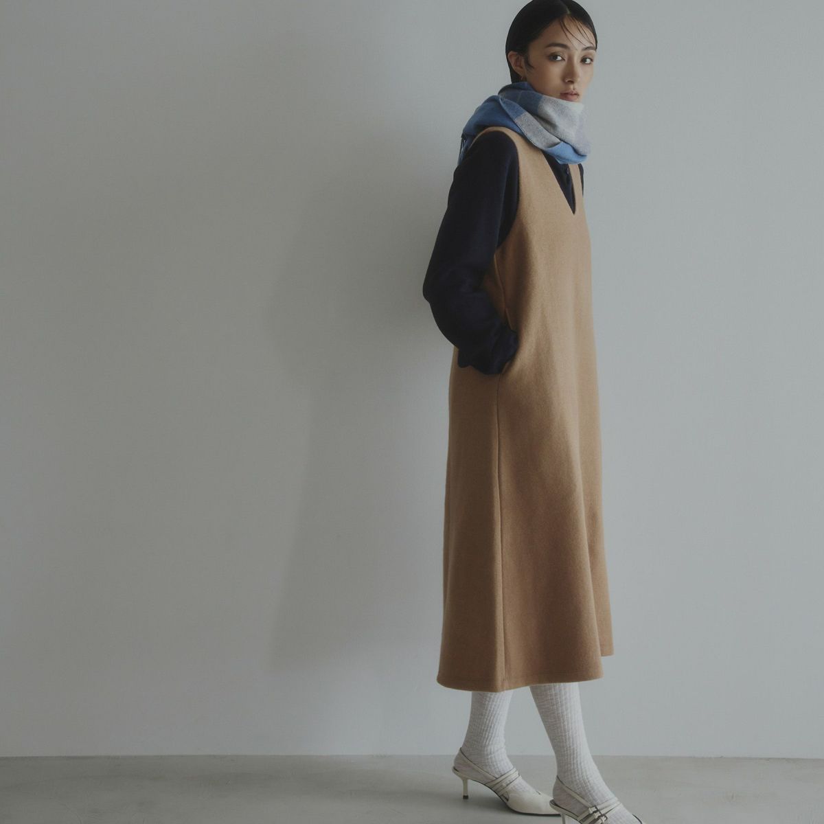 カシミヤブレンドチェックリバーシブルマフラー＜サックス＞