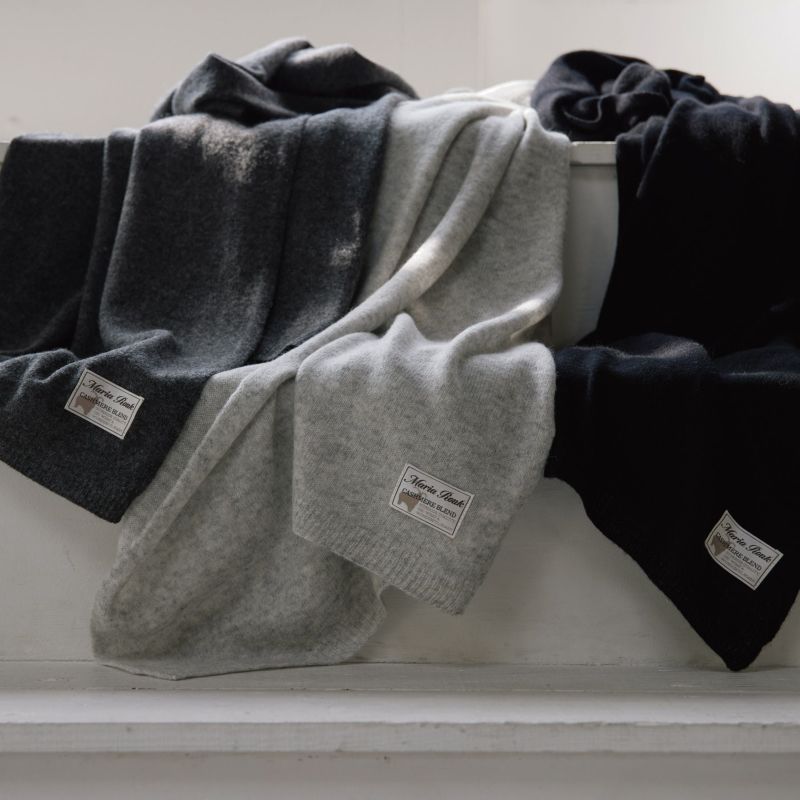 カシミヤブレンドニット大判ストール