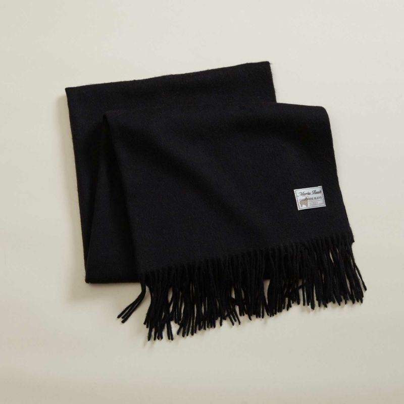 カシミヤブレンド大判無地ストール＜クロ＞ | Maria Rouk（マリアルーク）