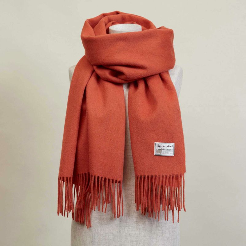 カシミヤブレンド大判無地ストール＜ブラッドオレンジ＞
