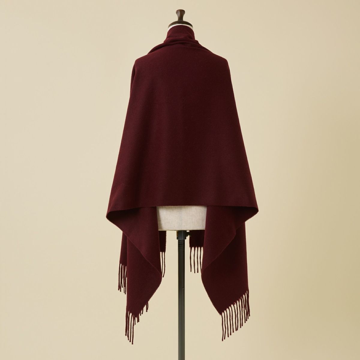 イタリア製再生カシミヤ100％大判無地ストール＜ボルドー＞