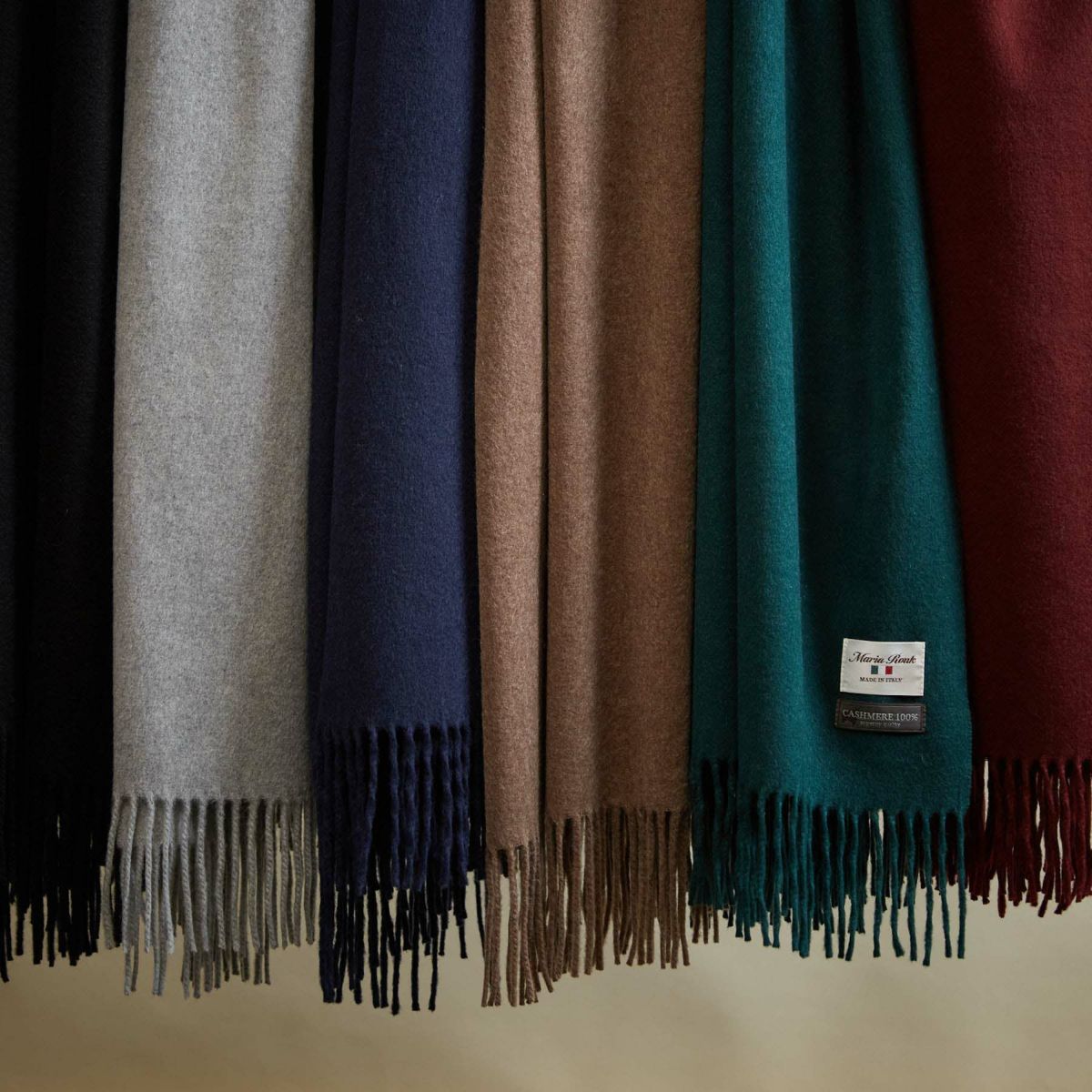 イタリア製再生カシミヤ100％大判無地ストール＜ボルドー＞