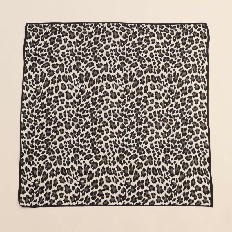 レオパードスカーフ＜グレー＞　シルク100%　日本製