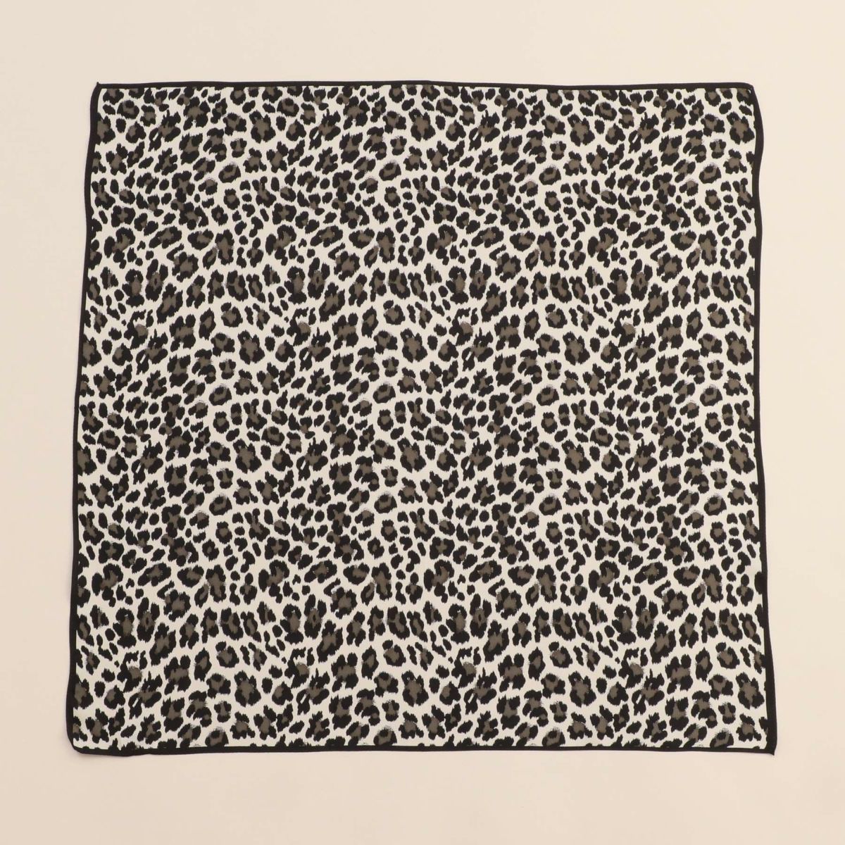 レオパードスカーフ