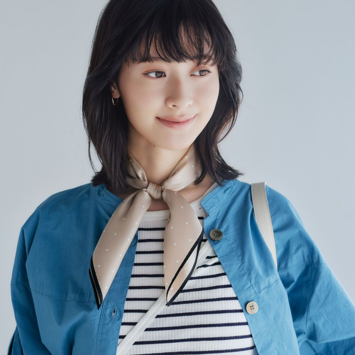 ピンドットスカーフ