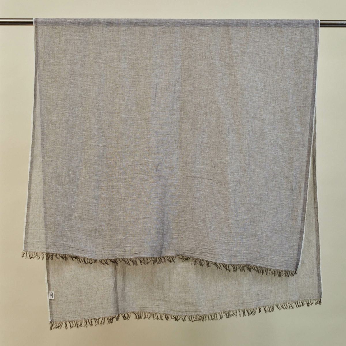 イタリア製　大判リネンコットンストールのブラウン