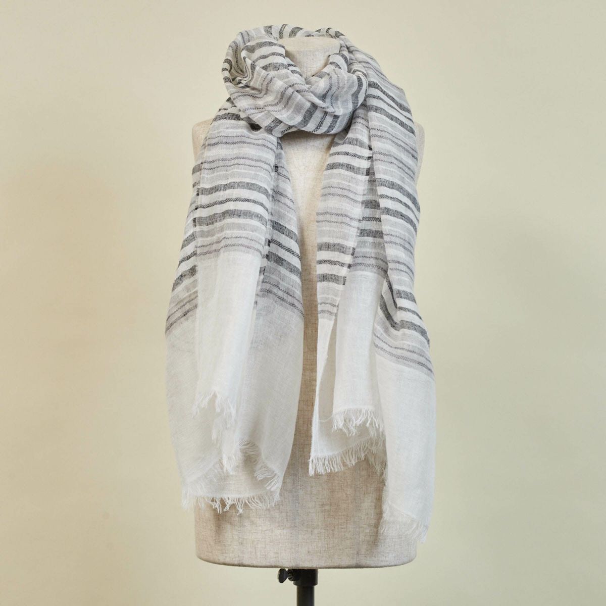 大判リネンボーダーストール