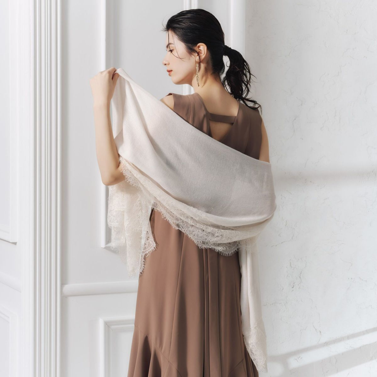  レースストール