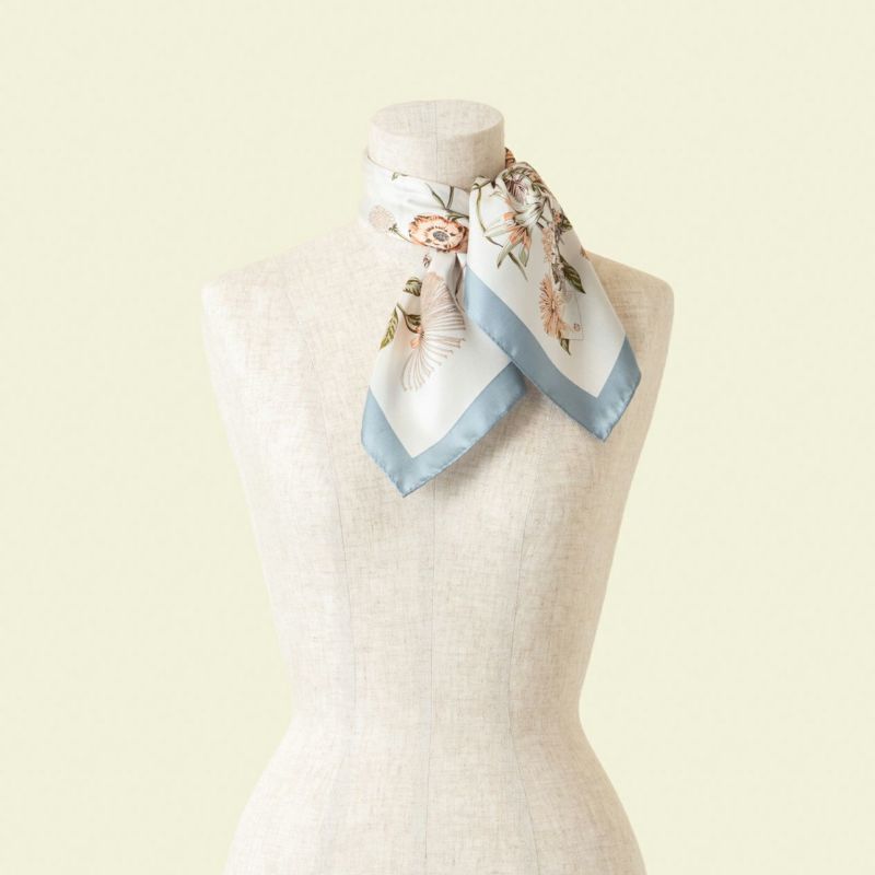 ボタニカルスカーフ＜ブルー＞ シルク100% 日本製 | Maria Rouk 