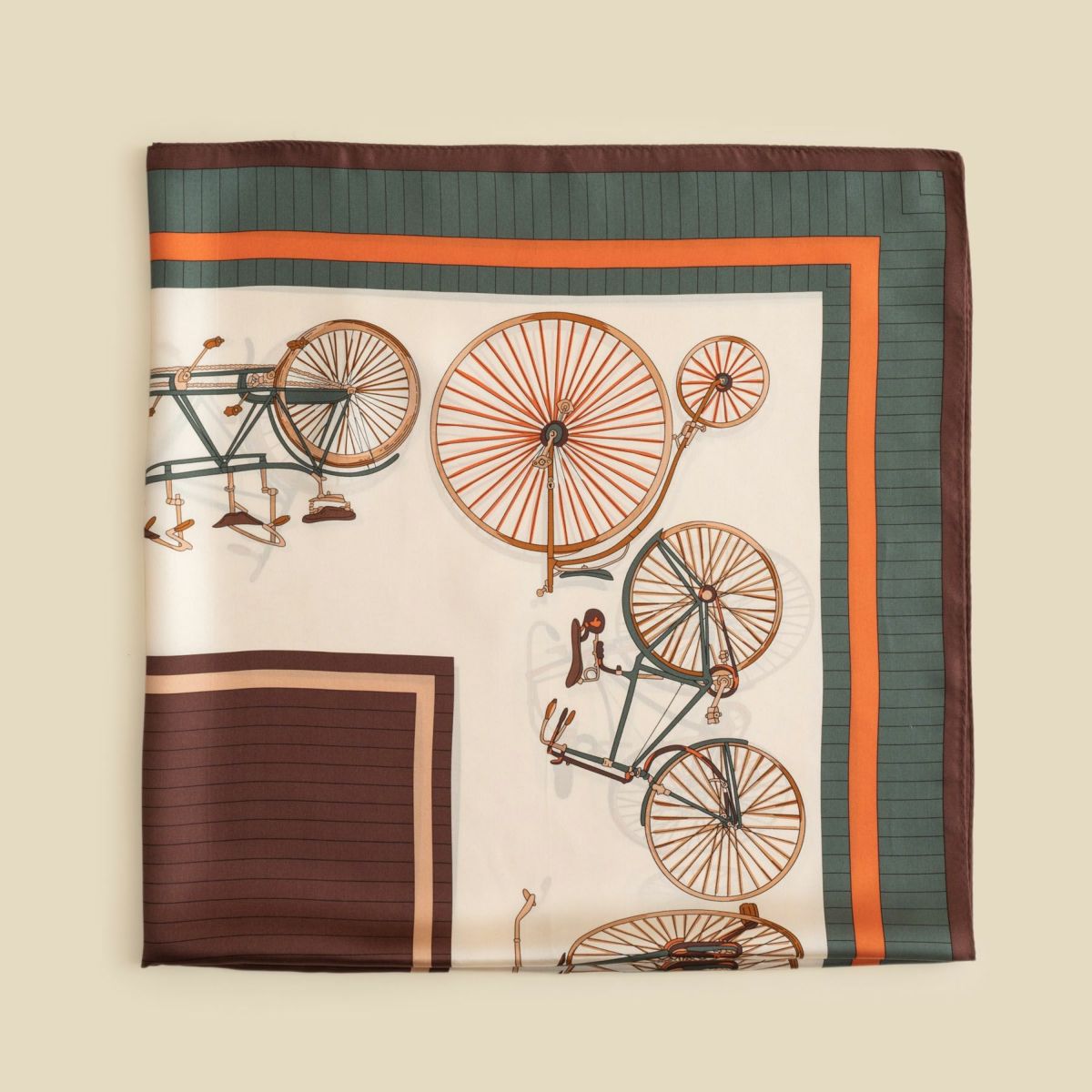自転車柄スカーフ＜ブラウン＞　シルク100%　日本製