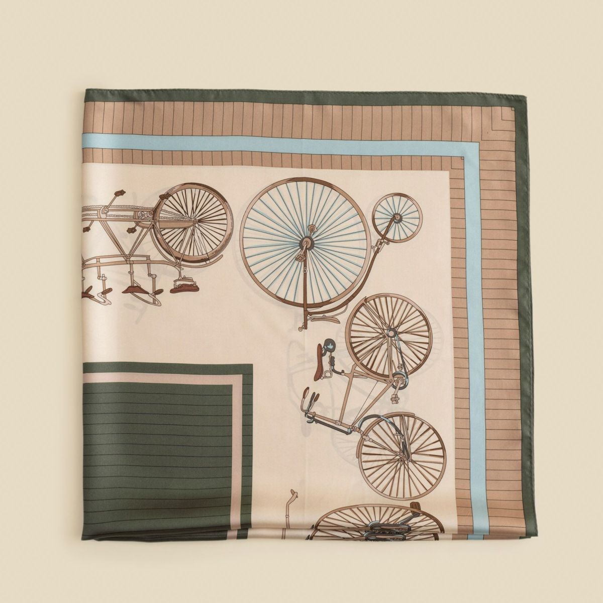 シルク100％　自転車柄スカーフのカーキ