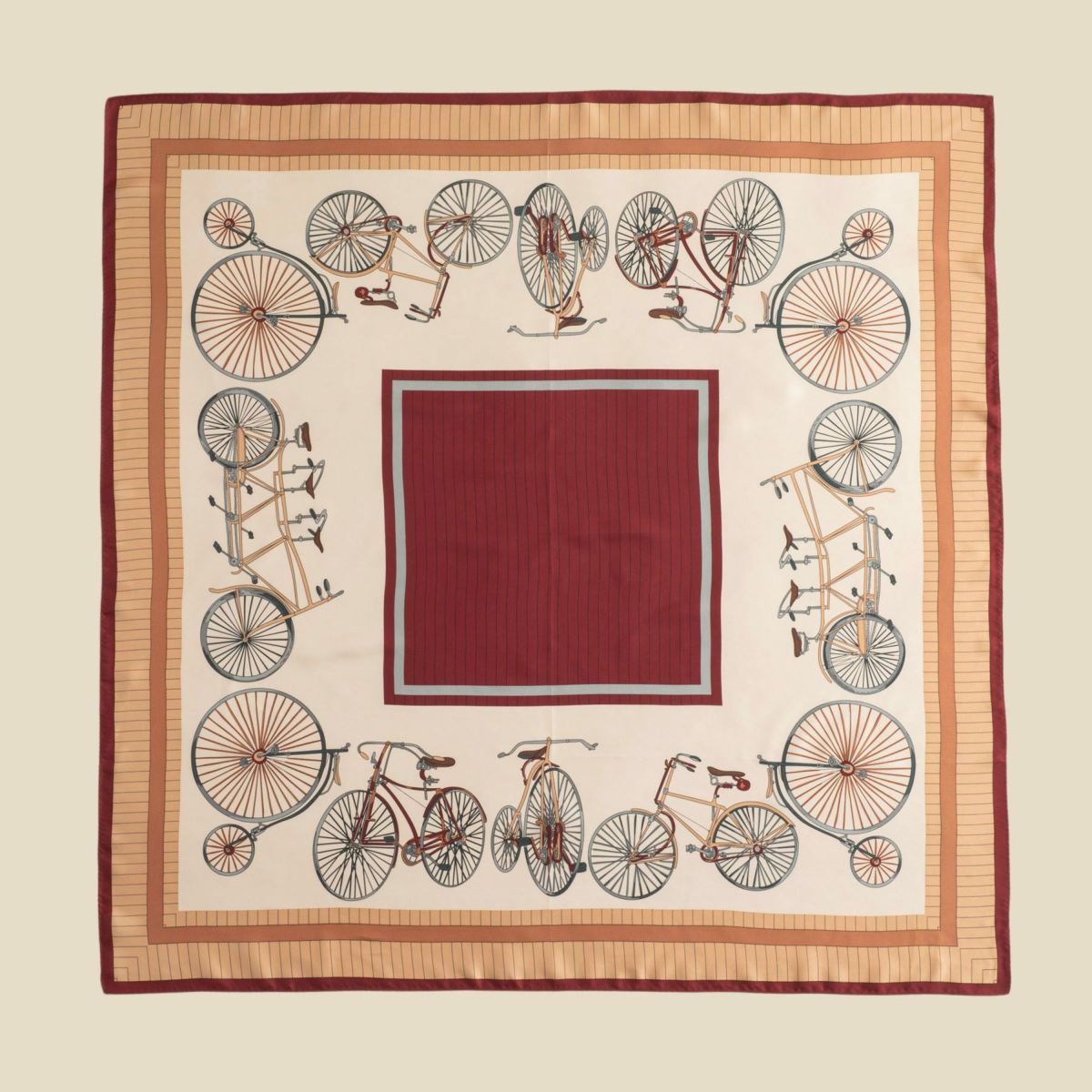 自転車柄スカーフのボルドー