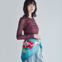 旗柄スカーフ＜グリーン＞　シルク100%　日本製