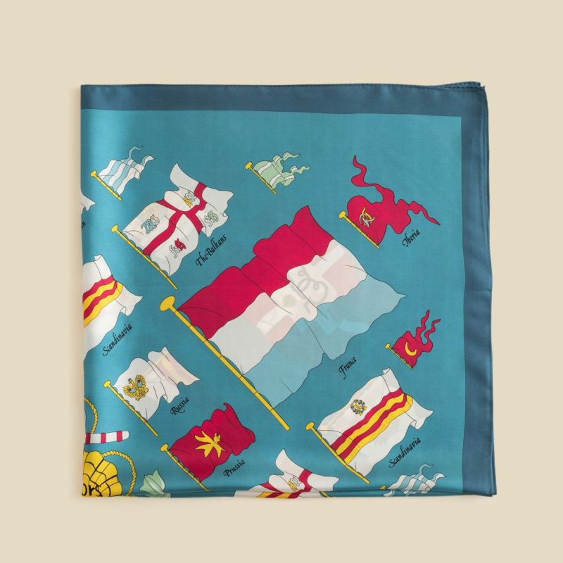 旗柄スカーフ＜グリーン＞　シルク100%　日本製