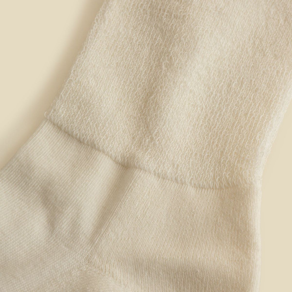 オーガニックコットンふわふわパイルソックス＜オフホワイト＞　日本製