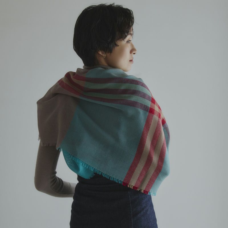  カシミヤブレンドスクエア大判チェックストール 日本製＜モカ＞
