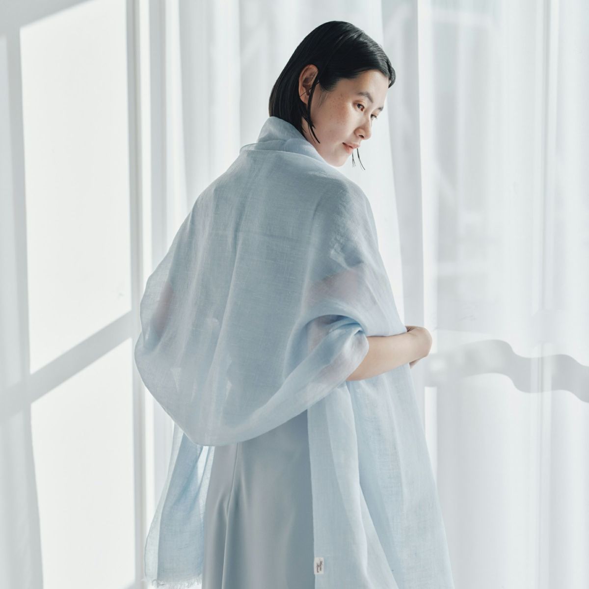 カシミヤリネンストール＜ブルー＞