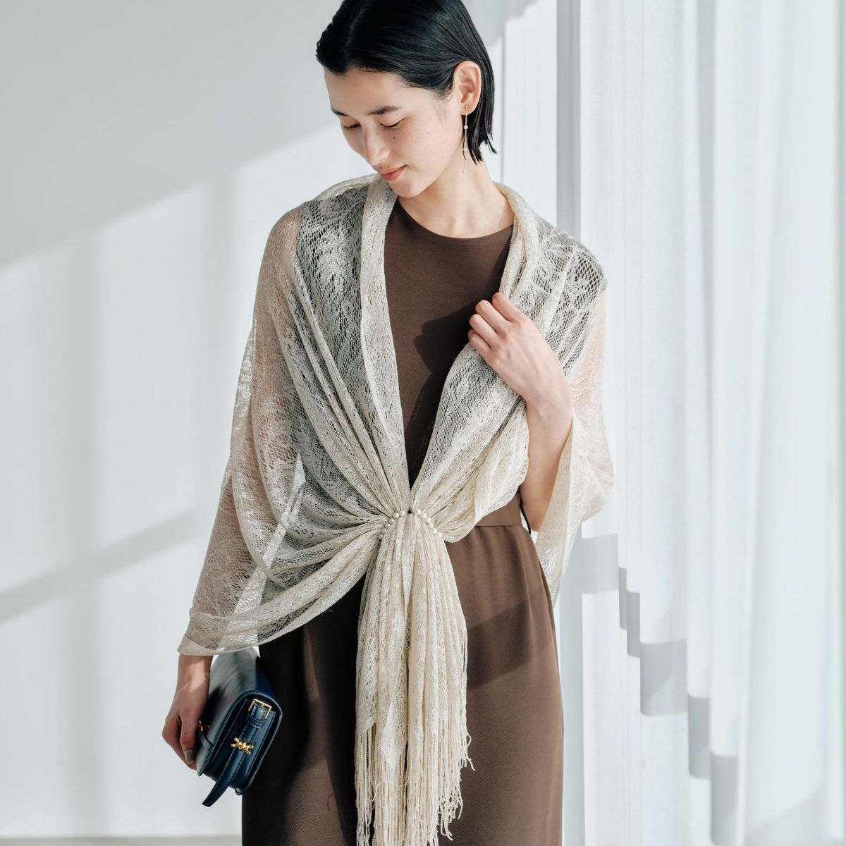  フラワーラメレースストール＜ベージュ＞