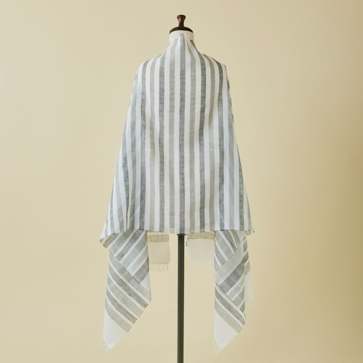  イタリア製 ランダムボーダーラメストール