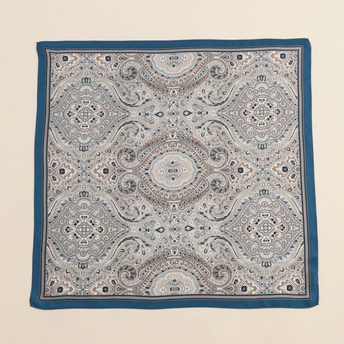 ペイズリースカーフ