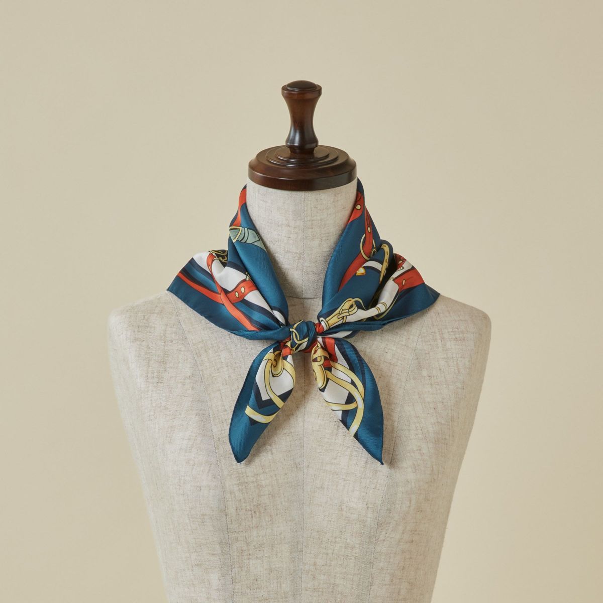 ベルト柄ウォッシャブルスカーフ＜ネイビー＞　イタリア製