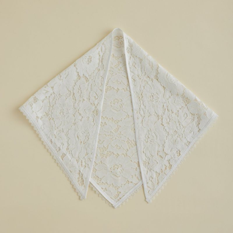  フラワーレース三角スカーフ