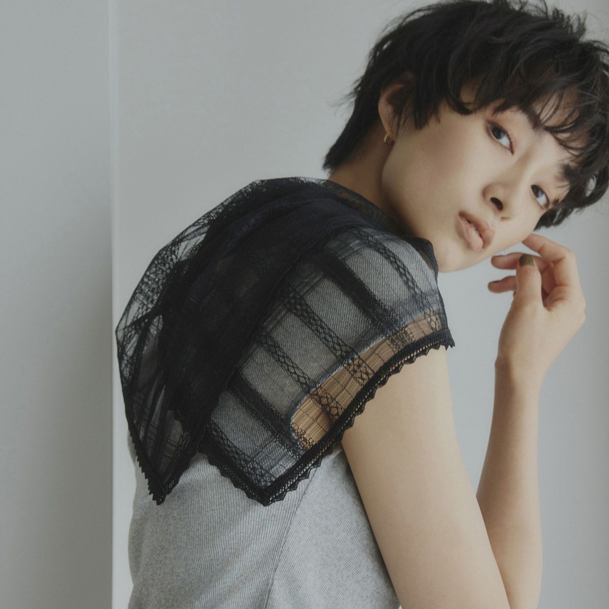 チェック柄レーススカーフ