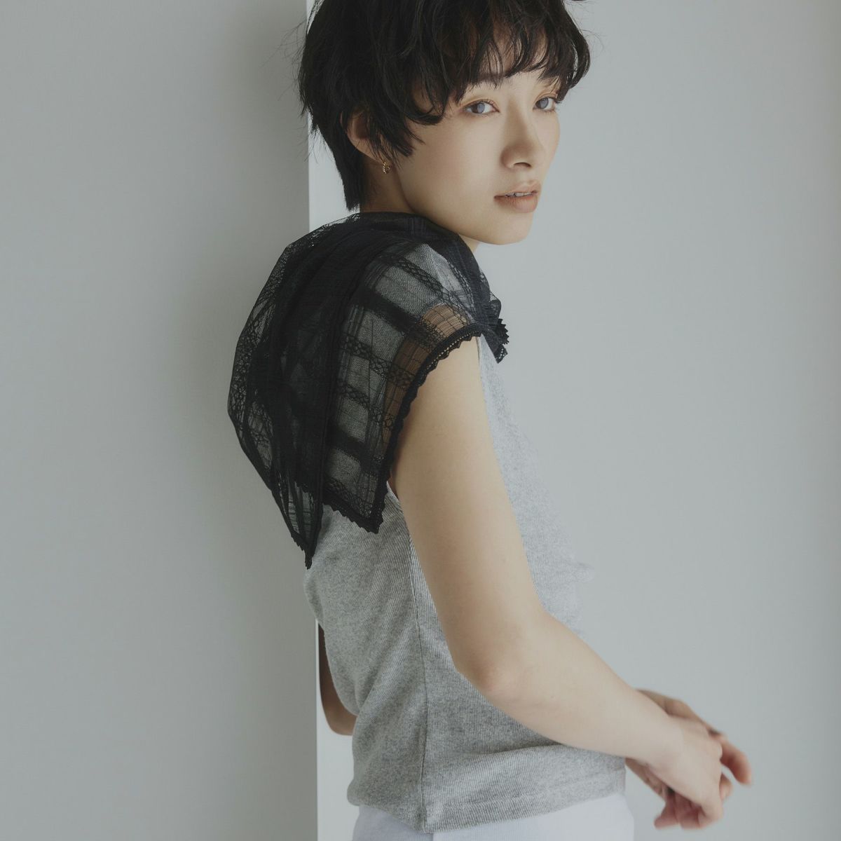 チェック柄レーススカーフ