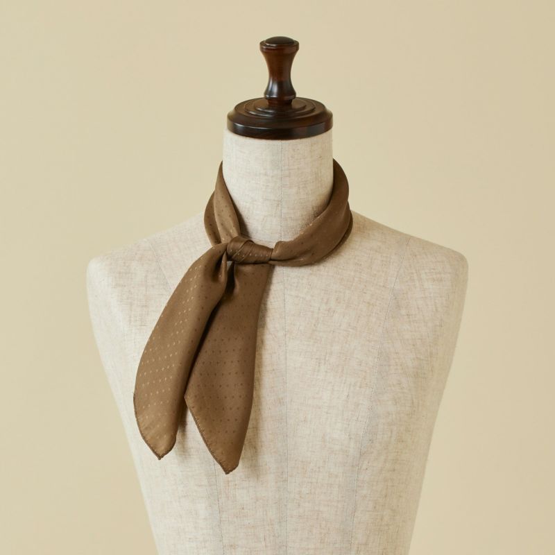 シルクジャカードドットスカーフ＜マスタード＞　シルク100%　日本製