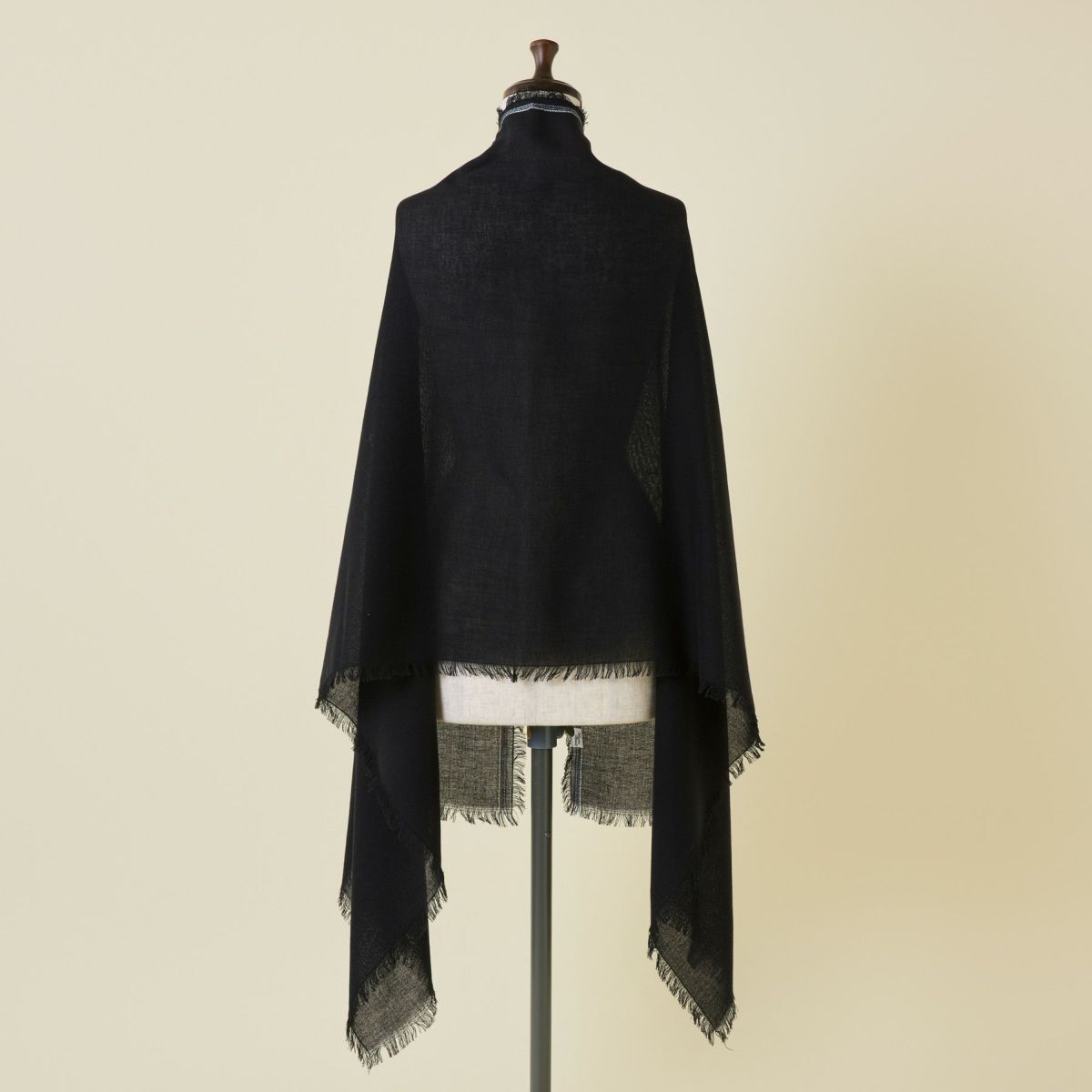 イタリア糸ラインカラー大判ストール