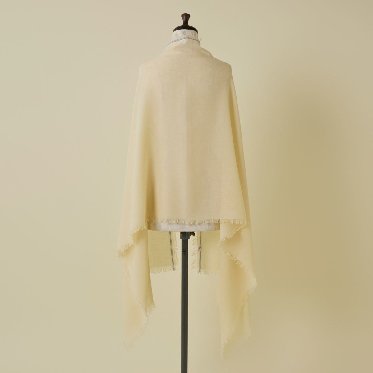 イタリア糸ラインカラー大判ストール