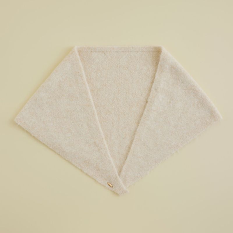 ウールブレンド三角ショール