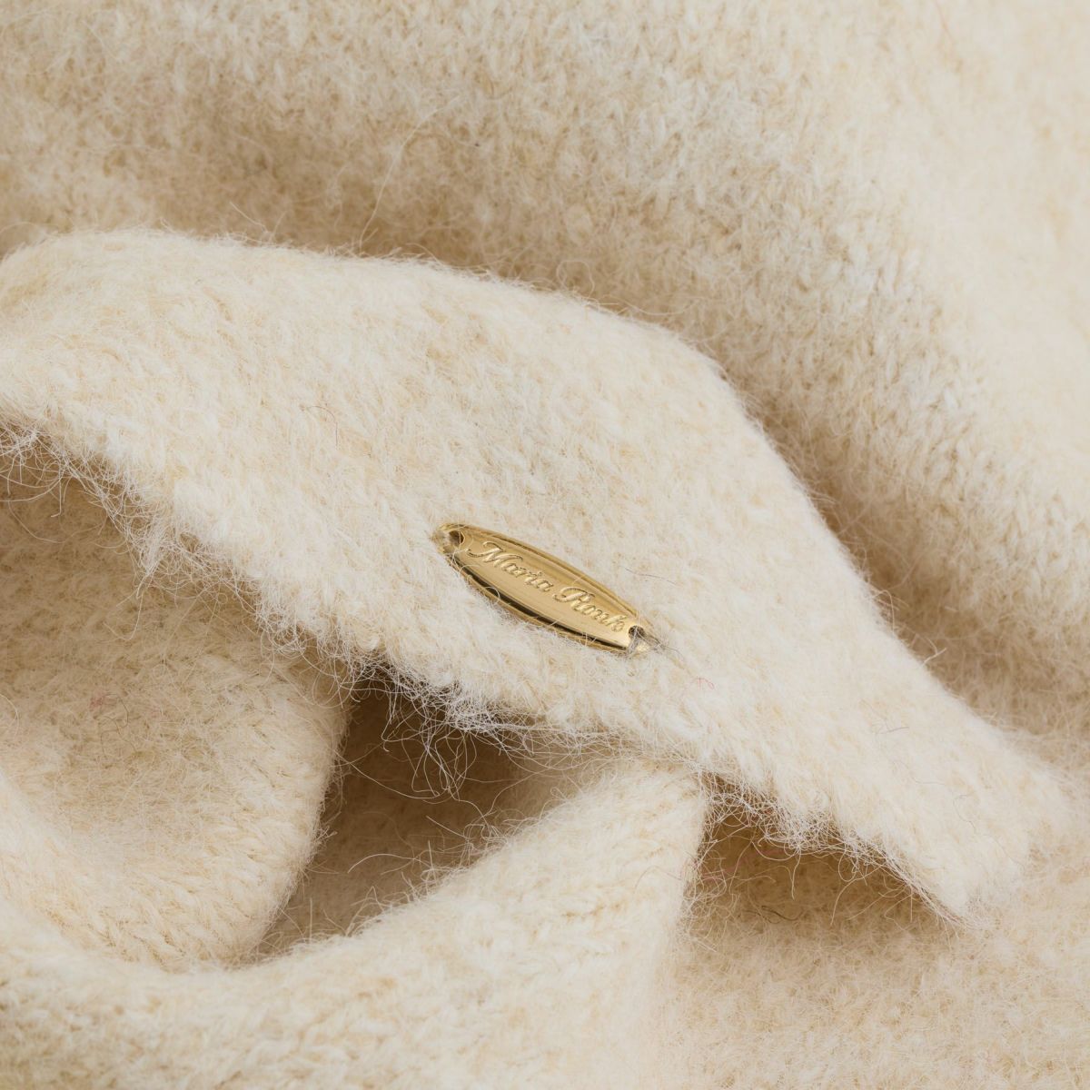 ウールブレンド三角ショール