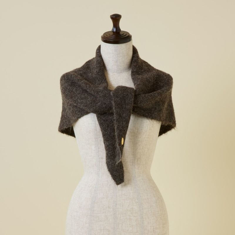  ウールブレンド三角ショール