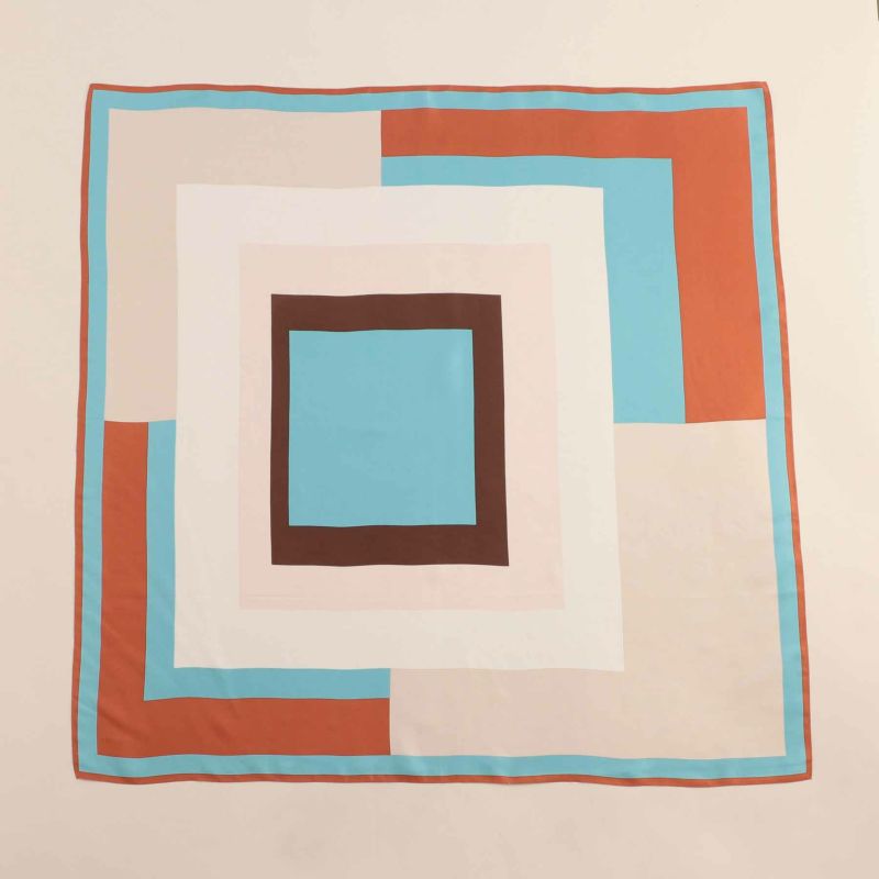 幾何柄スカーフ＜オレンジ＞　シルク100%　日本製