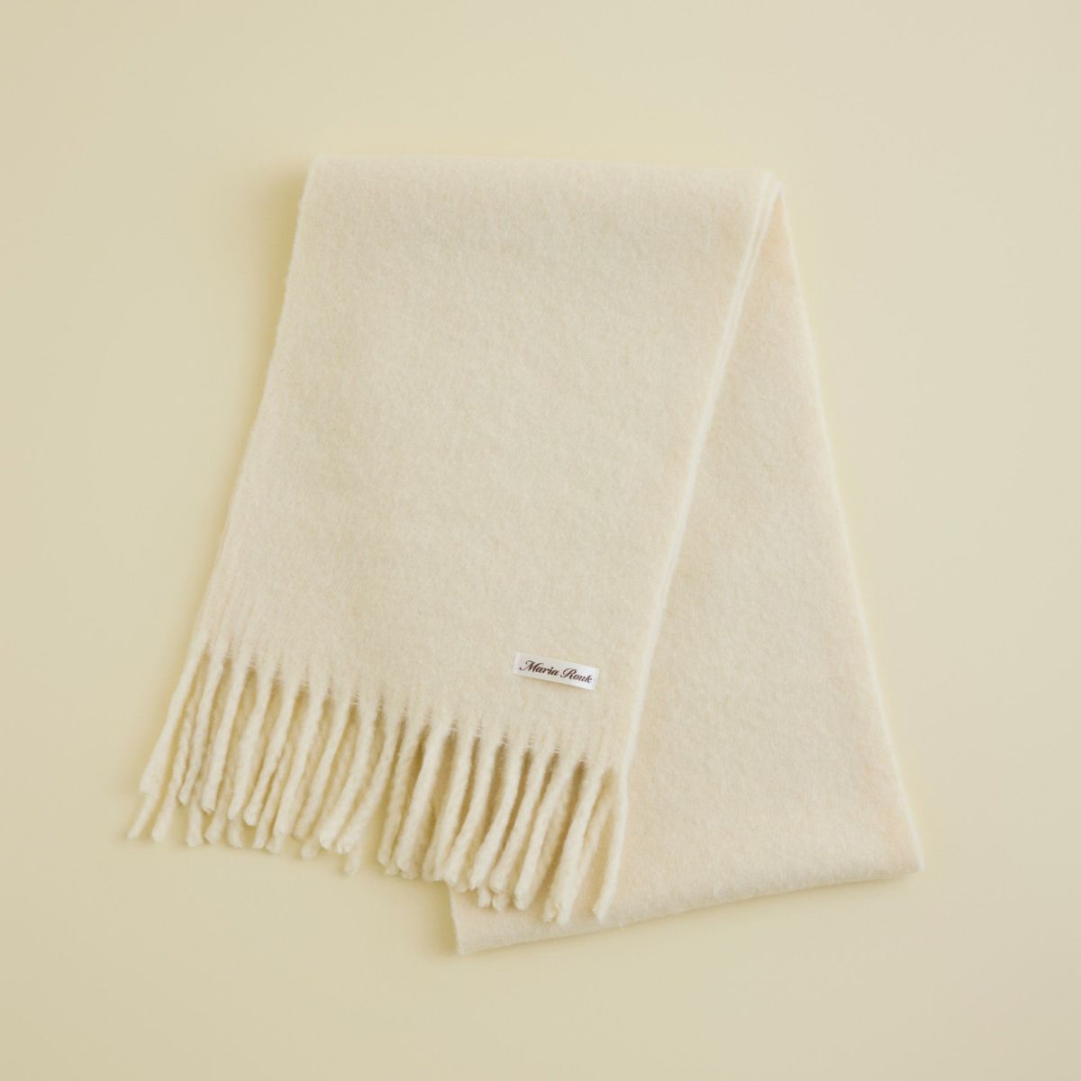 ブークレマフラー