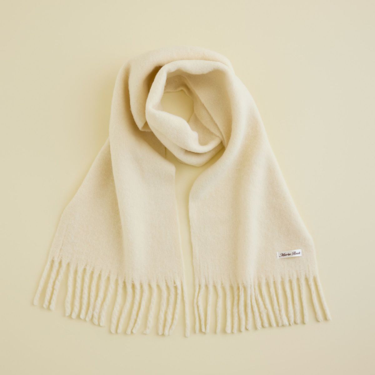 ブークレマフラー