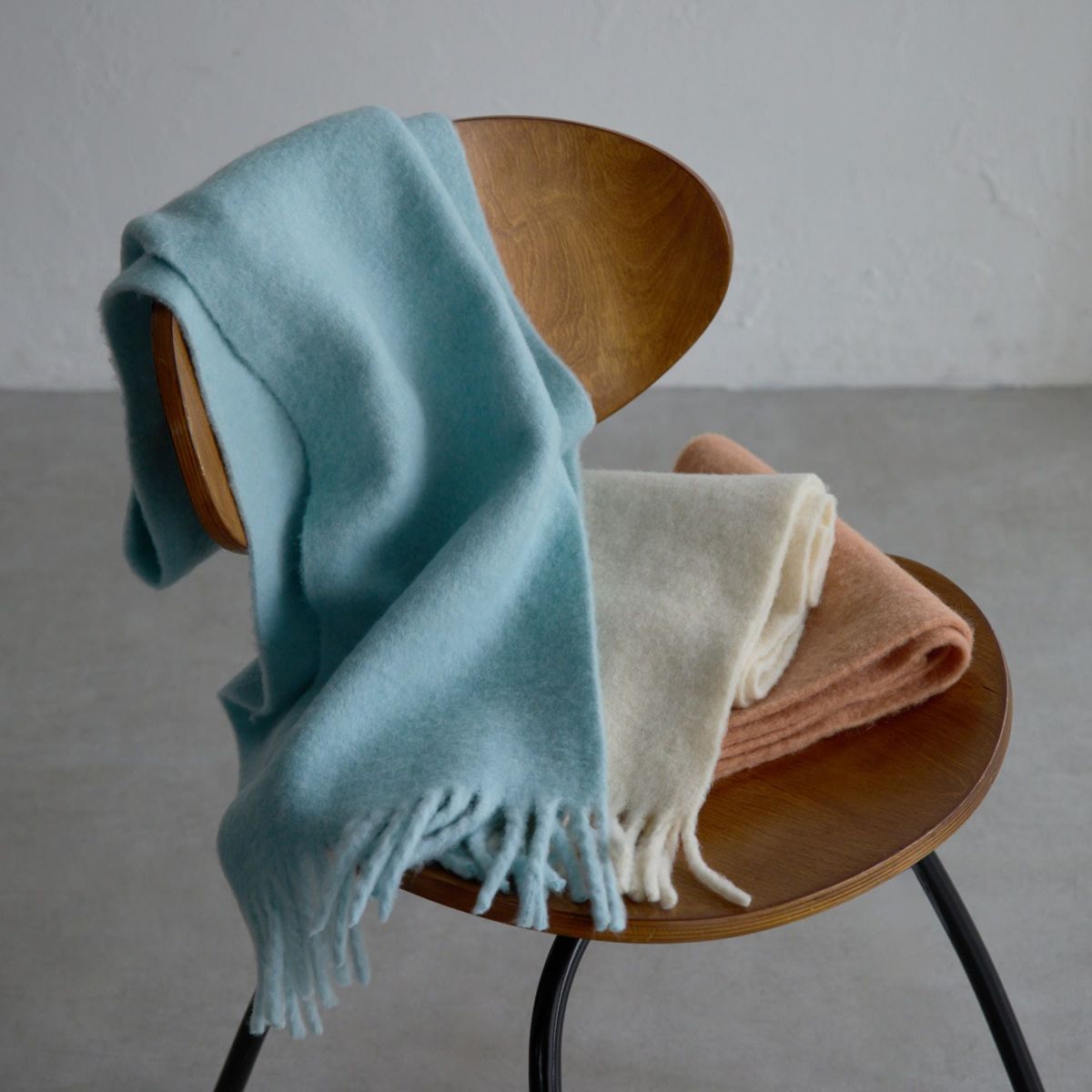 ブークレマフラー